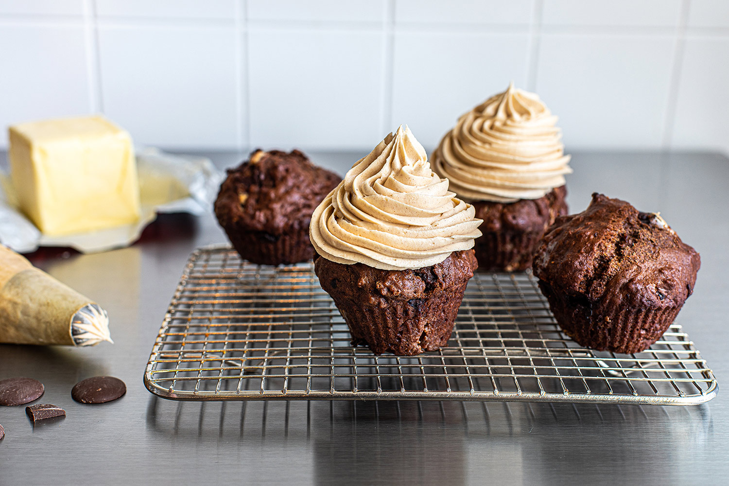 Butter cream frosting for cupcakes