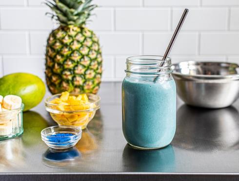 Pineapple-passion fruit and blue spirulina protein smoothie 