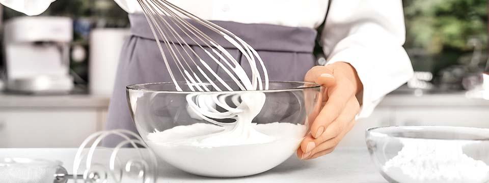 Cream hero